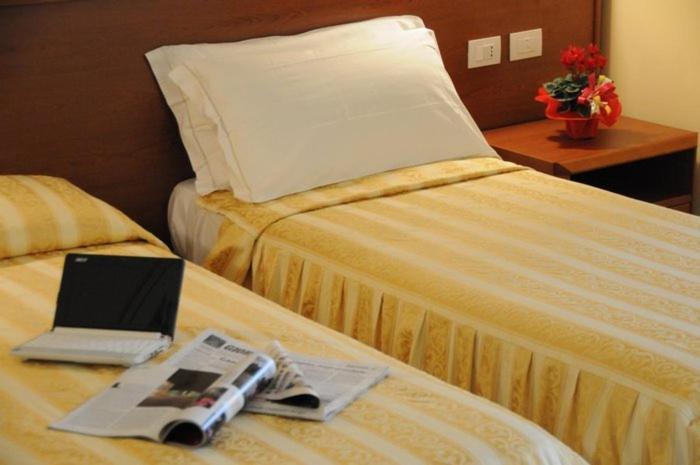 Hotel Industria Brescia Zewnętrze zdjęcie